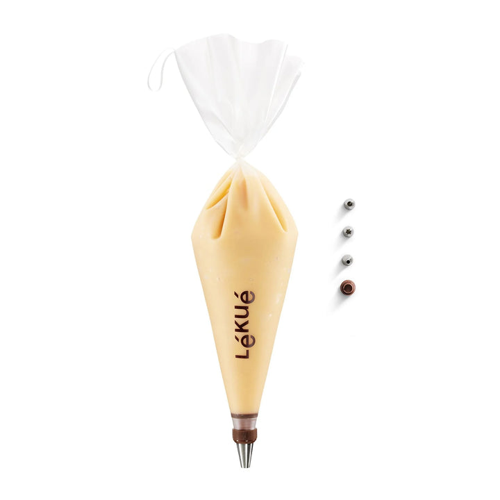 Pastry bag filled with cream and Lékué branding on a white background