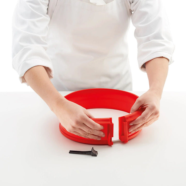 Lékué Platinum Silicone Springform Cake Mold with Ceramic Plate